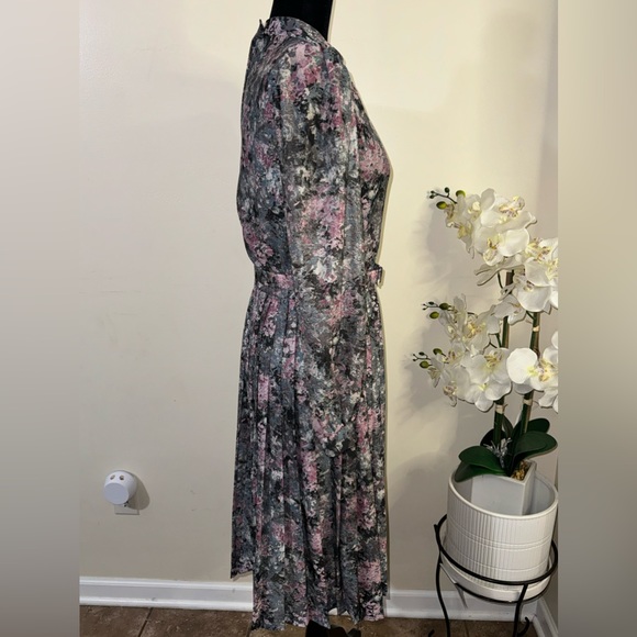EUC- D’Allaird’s Vintage Floral Dress - Picture 5 of 12